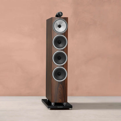 Bowers &amp; Wilkins 702 S3
