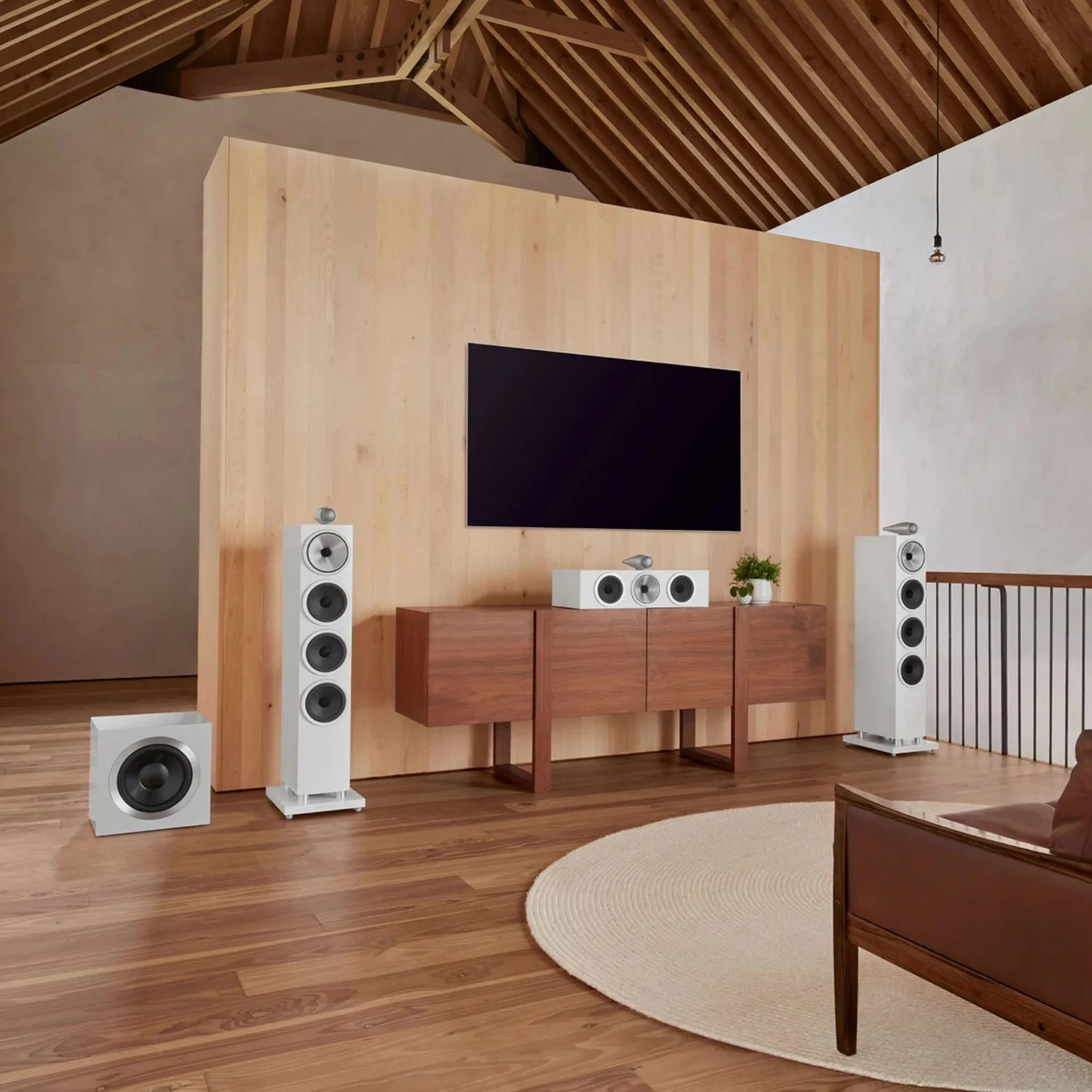 Bowers &amp; Wilkins 702 S3