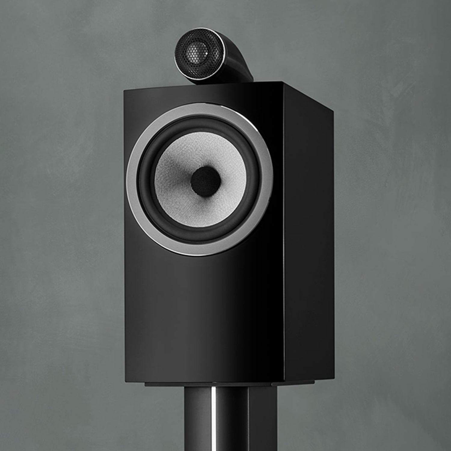Bowers &amp; Wilkins 705 S3