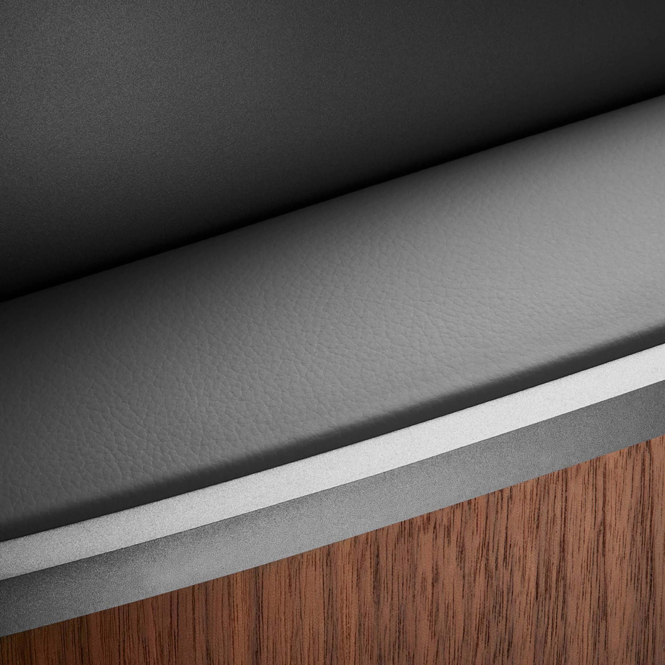 Bowers &amp; Wilkins 802 D4