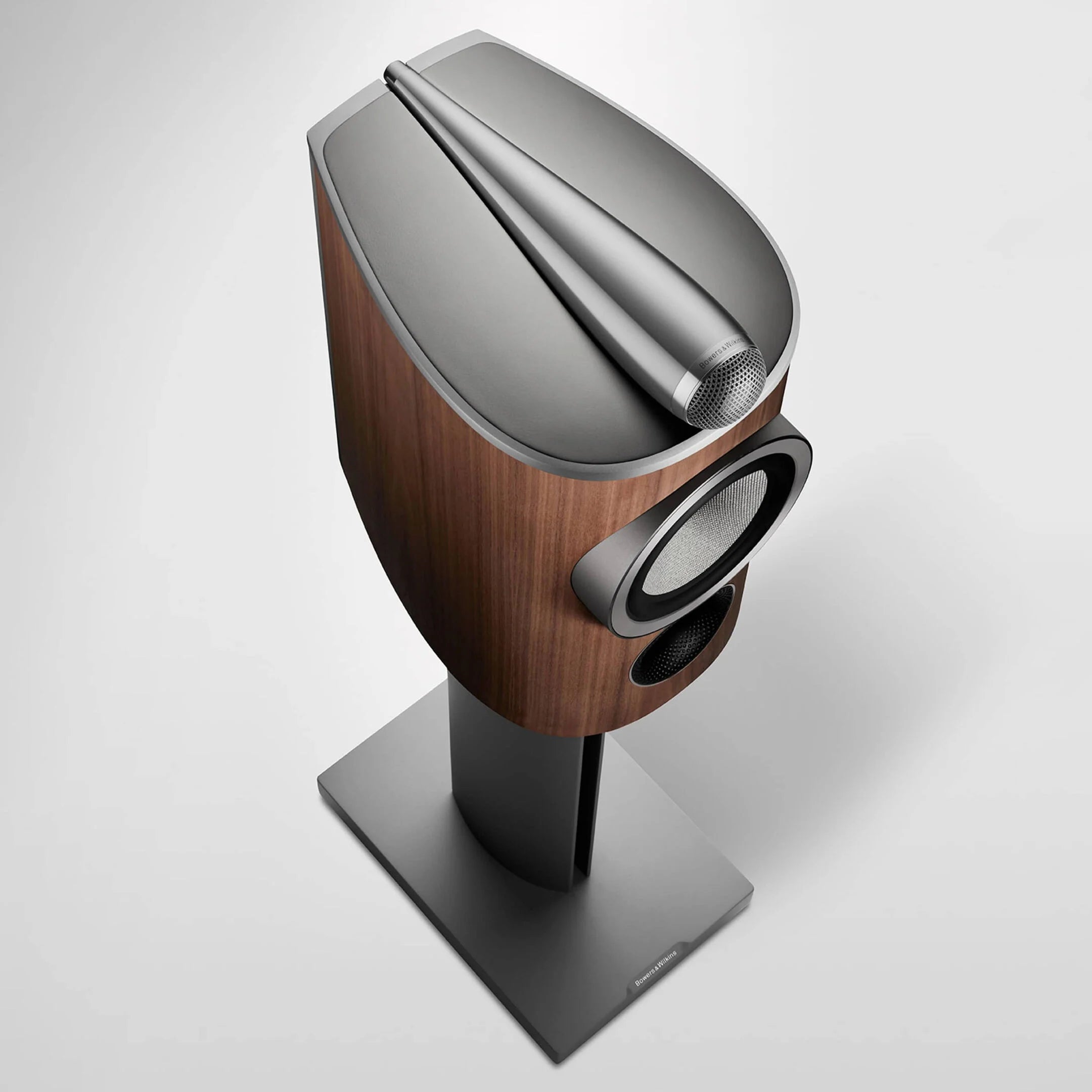 Bowers &amp; Wilkins 805 D4